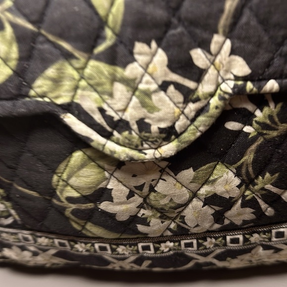 Vintage Vera Bradley Jasmine Black White Green Floral Purse - Great Condition - Picture 5 of 8